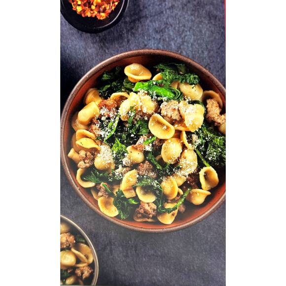 30 Minutes or Less: Quick & Easy Recipes for Every Meal 125 pages - Picture 6 of 10